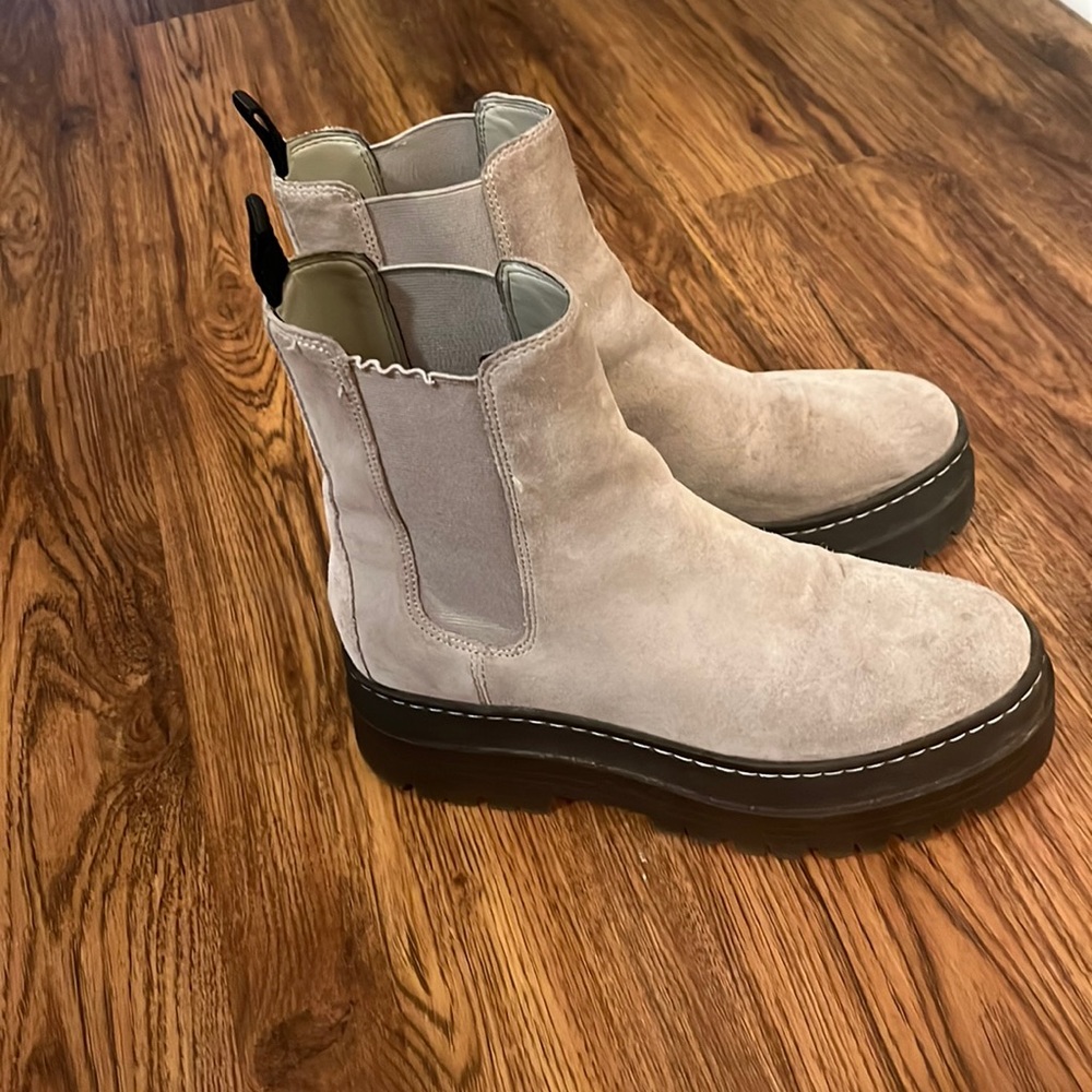 Marc Fisher gray boots